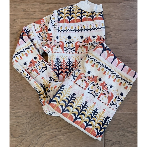 Hanna Andersson Long John Style Pajamas.  Dala Horse Pattern.  Like NEW - Picture 1 of 6